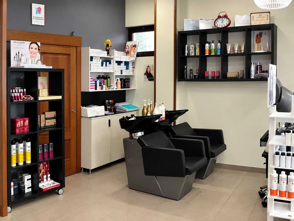 Detalle del interior de la peluquería en Ferrol